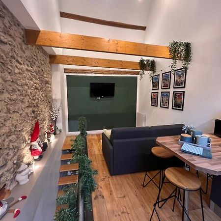 Le Nid D'Isa Bed & Breakfast Hautvillers Exterior foto
